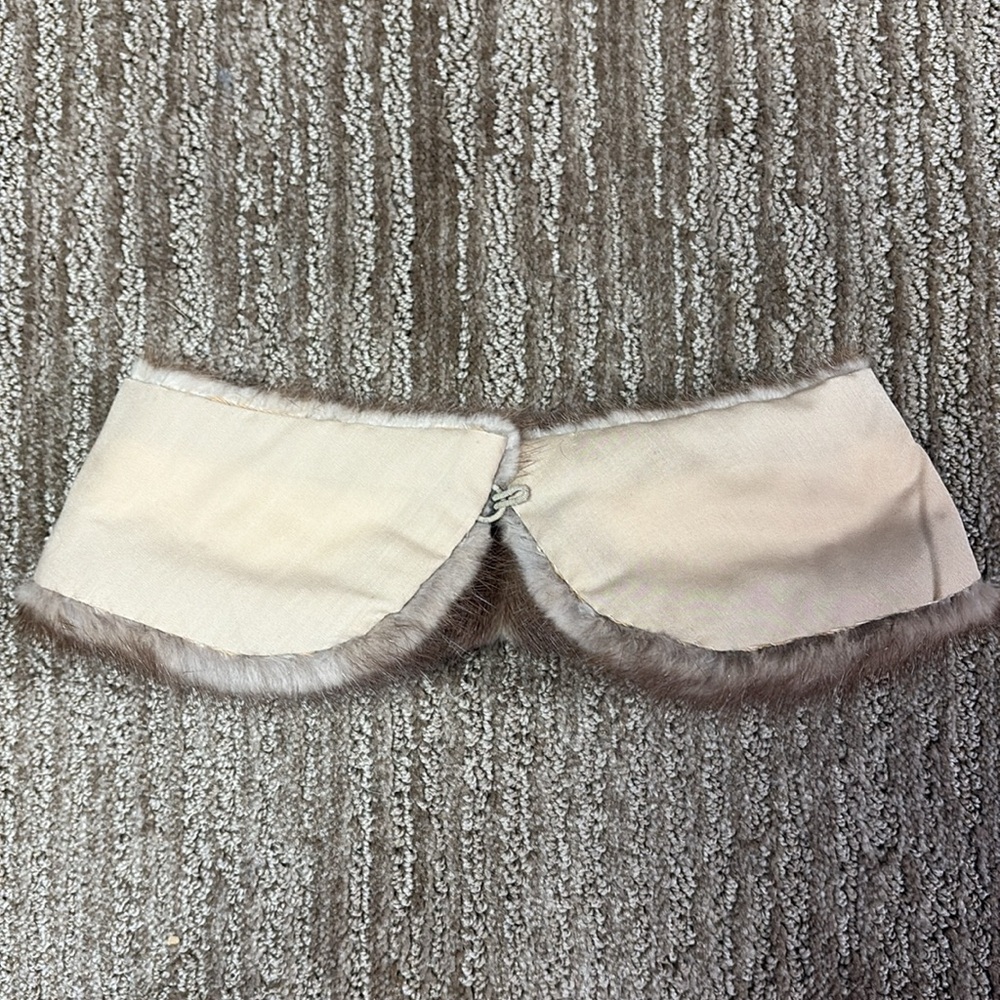 Vintage Mink Fur Collar - Picture 3 of 7
